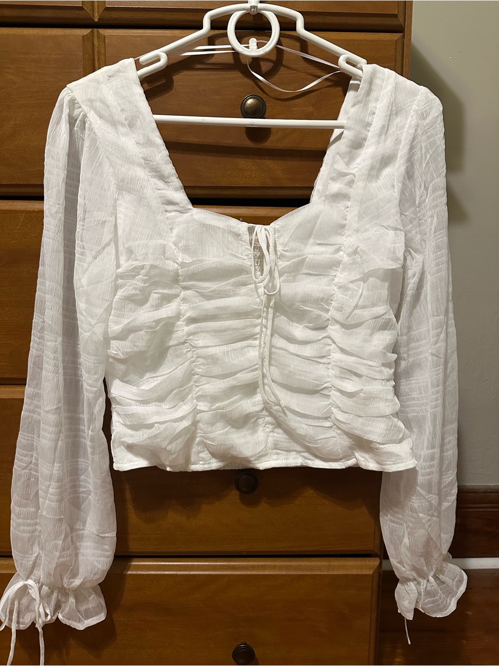 White Ruched Long-Sleeve Women's Top